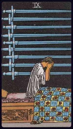 Ý nghĩa lá bài Chín Kiếm (Nine of Swords) trong Tarot